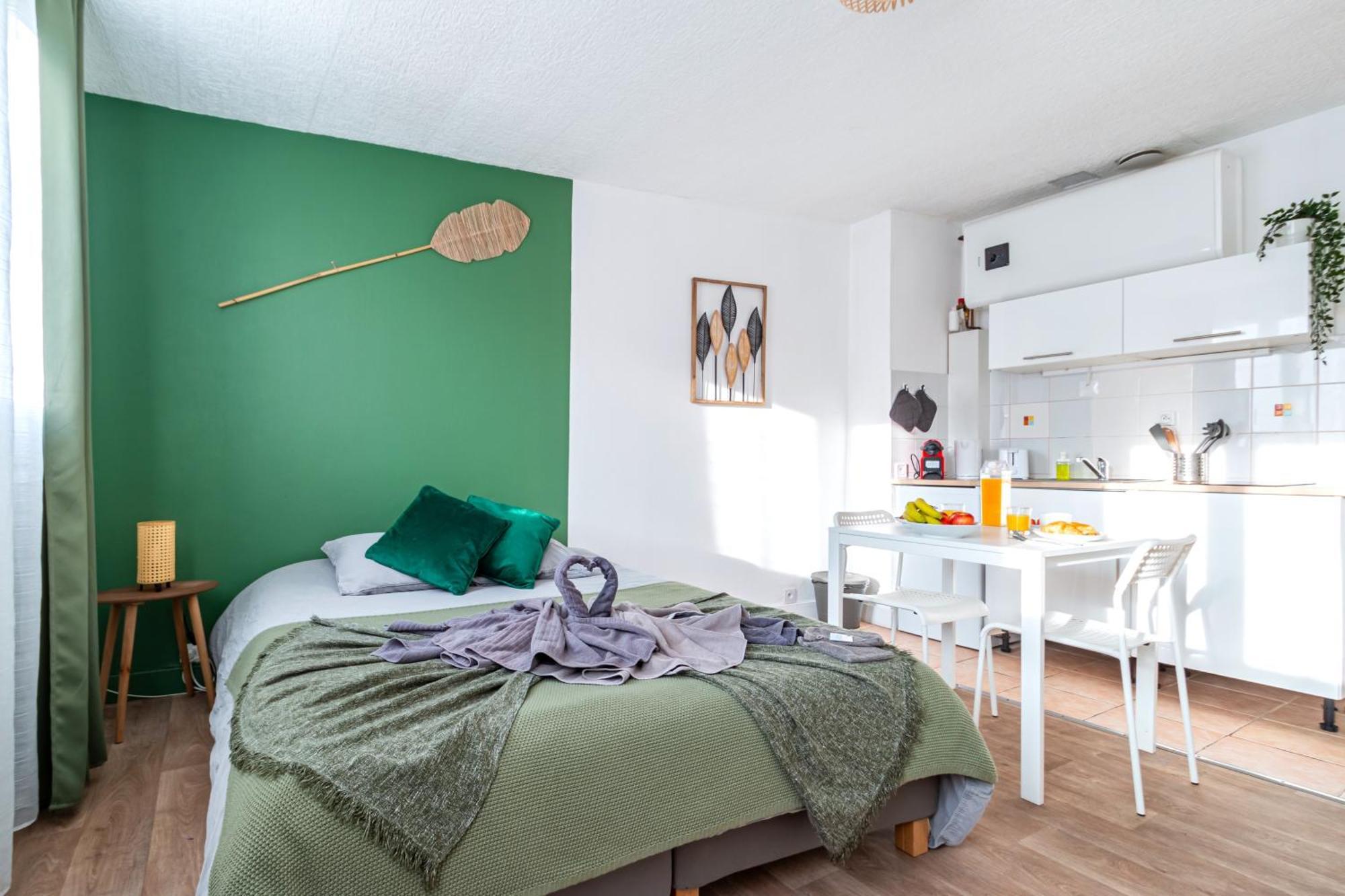 Appart'Hotel Nuiteejour Versailles Saint Cyr L'Ecole Ngoại thất bức ảnh
