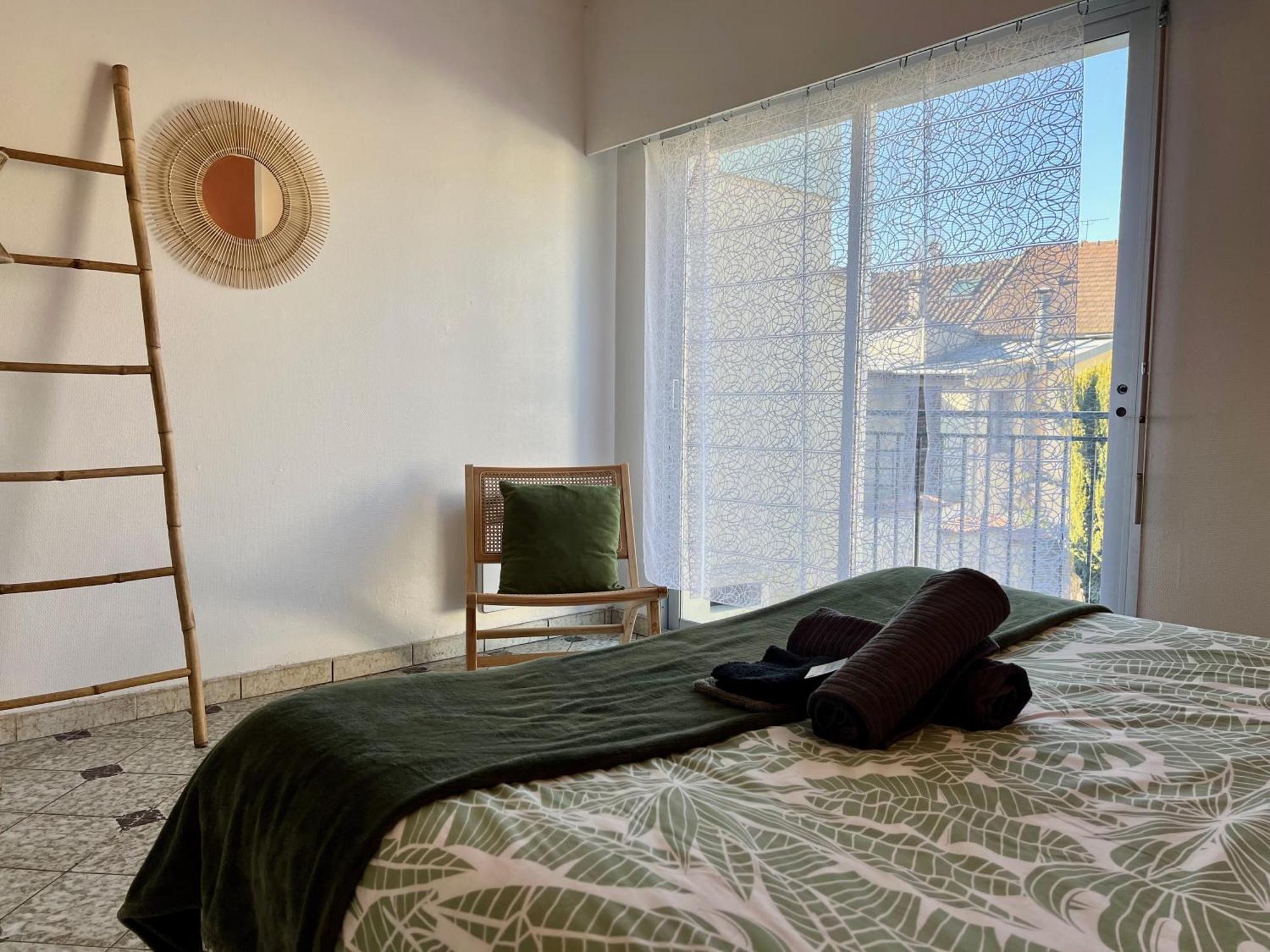 Appart'Hotel Nuiteejour Versailles Saint Cyr L'Ecole Ngoại thất bức ảnh