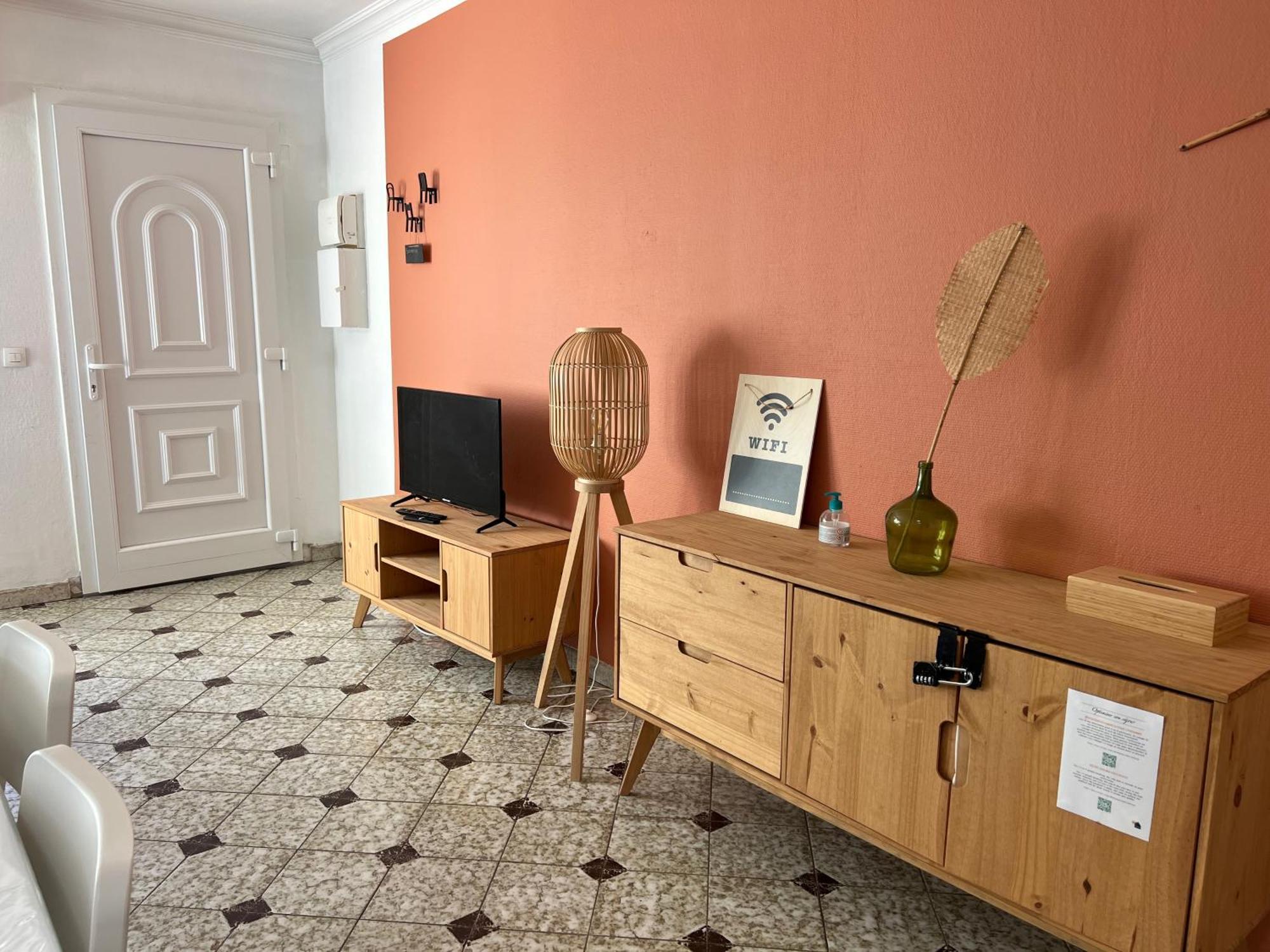 Appart'Hotel Nuiteejour Versailles Saint Cyr L'Ecole Ngoại thất bức ảnh